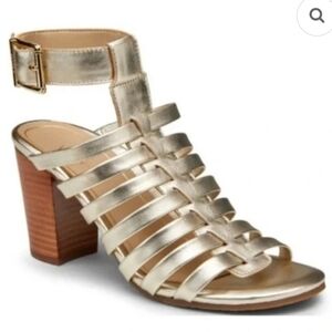 Vionic Women's Metallic Gold Heels